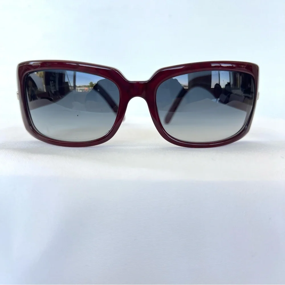 BURBERRY B 4015 3017 Gray Gradient Lenses Dark Burgundy Frame Sunglasses NWB